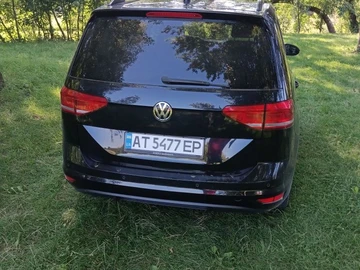 Авто Volkswagen Touran 2017 № 8010660