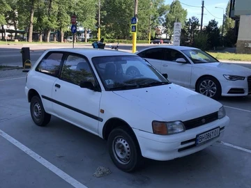 Авто Toyota Avensis Verso 1990 № 8010761