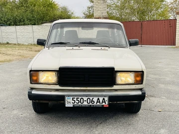 Авто ВАЗ 2107 1988 № 8010773