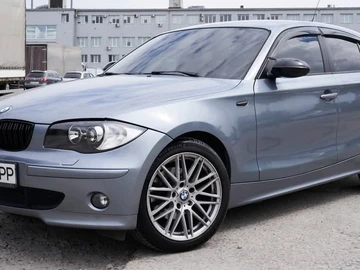 Авто BMW 1 Серия 2007 № 8010777