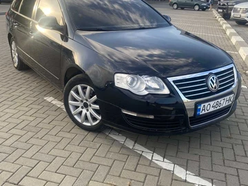 Авто Volkswagen Passat Variant 2007 № 8010977