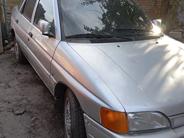 Авто Ford Escort 1991 № 8010981