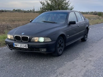 Авто BMW 5 Серия 2001 № 8010993