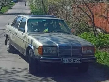 Авто Mercedes E Серия 1981 № 8011170