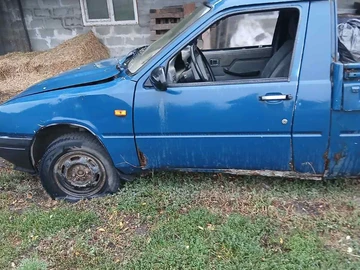 Авто Иж 2117 2004 № 8011205