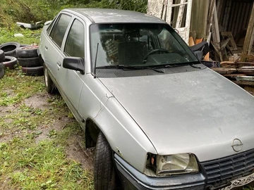 Авто Opel Kadett 1989 № 8011208