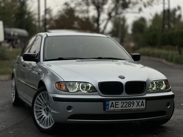 Авто BMW 3 Серия 2003 № 8011230