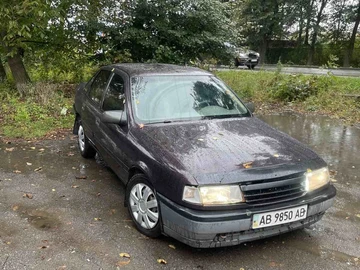 Авто Opel Vectra 1990 № 8011242