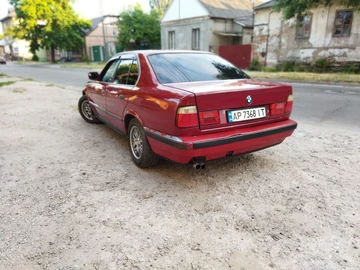 Авто BMW 5 Серия 1989 № 8011297