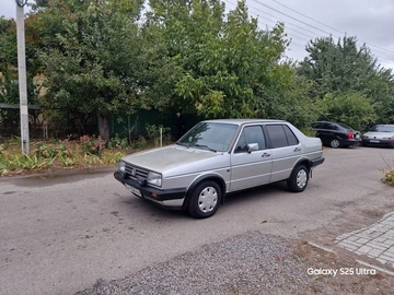Авто Volkswagen Jetta 1986 № 8011301