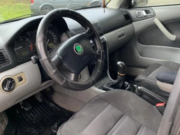 Авто Skoda Octavia 1999 № 8011302