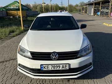 Авто Volkswagen Jetta 2015 № 8011312