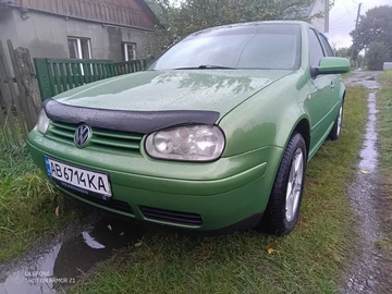 Авто Volkswagen Golf 1998 № 8011335