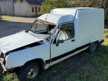 Авто Renault 4 1991 № 8011343