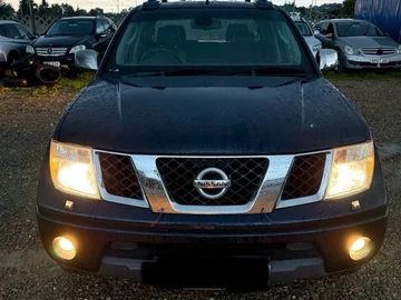 Авто Nissan Navara 2010 № 8011345