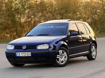 Авто Volkswagen Golf 2000 № 8011788