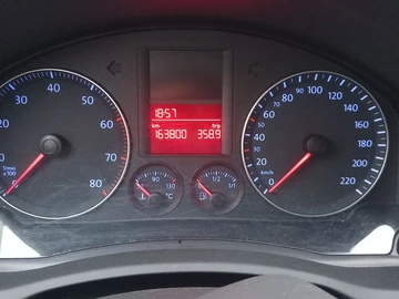 Авто Volkswagen Golf 2004 № 8011802
