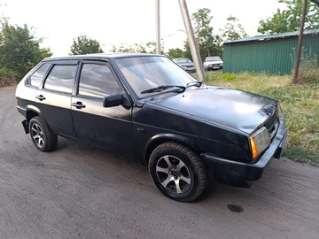 Авто ВАЗ 2109 1996 № 8011815