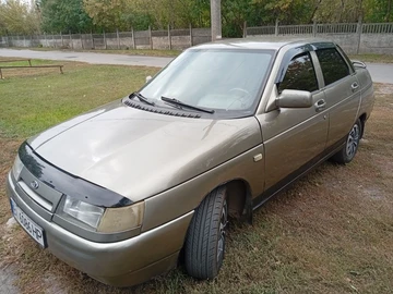 Авто ВАЗ 2110 2003 № 8011828