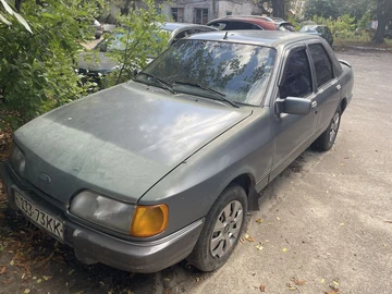 Авто Ford Sierra 1990 № 8012284