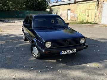 Авто Volkswagen Golf 1990 № 8012290