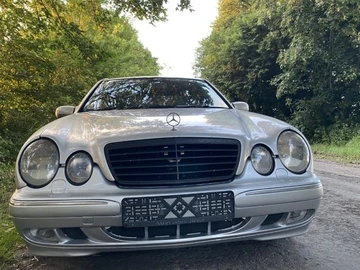 Авто Mercedes 220 2001 № 8012336