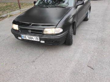 Авто Opel Astra 1992 № 8012356