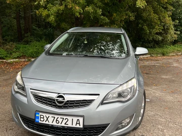 Авто Opel Astra 2011 № 8012388