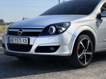 Авто Opel Astra 2004 № 8012640