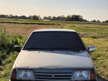 Авто ВАЗ 2109 1996 № 8012739