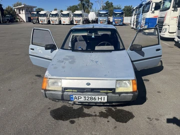 Авто ЗАЗ Таврия 2004 № 8012890
