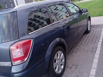 Авто Opel Astra 2009 № 8013035