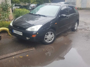 Авто Ford Focus 2000 № 8013176