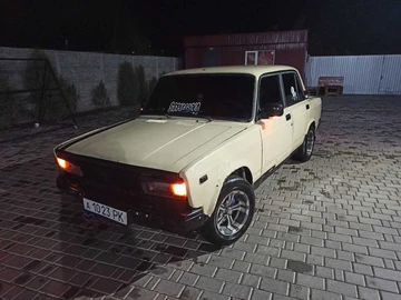 Авто ВАЗ 2105 1990 № 8013195