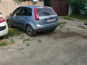 Авто Ford Fiesta 2006 № 8013291