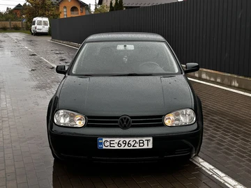 Авто Volkswagen Golf 2000 № 8013305
