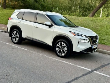 Авто Nissan Rogue 2021 № 8013330