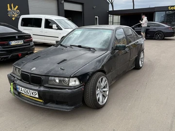 Авто BMW 3 Серия 1996 № 8013339