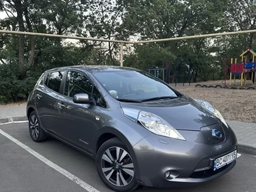 Авто Nissan Leaf 2015 № 8013370