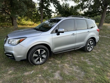 Авто Subaru Forester 2018 № 8013404