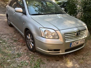 Авто Toyota Avensis 2004 № 8013405
