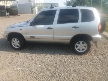 Авто Chevrolet Niva 2005 № 8013440