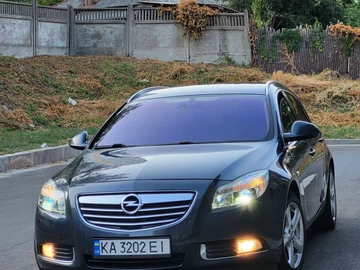 Авто Opel Insignia 2010 № 8013449