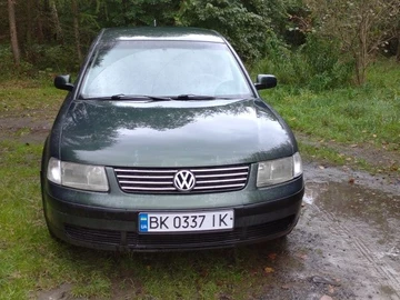 Авто Volkswagen Passat Sedan 1997 № 8013487