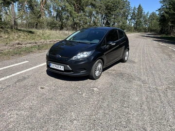 Авто Ford Fiesta 2010 № 8013623