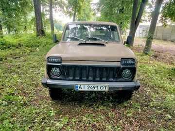 Авто ВАЗ 2121 1990 № 8013631