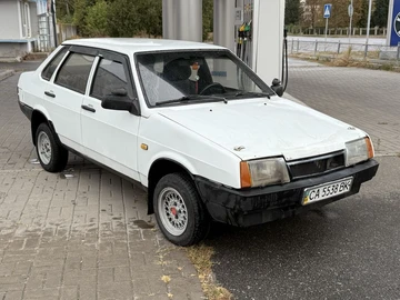 Авто ВАЗ 21099 1997 № 8013669