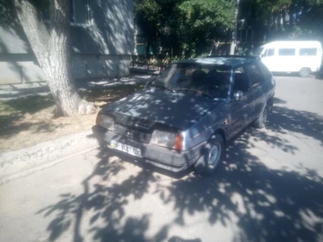 Авто ВАЗ 2109 1995 № 8013706