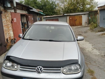 Авто Volkswagen Golf 2002 № 8013878