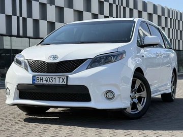 Авто Toyota Sienna 2016 № 8013903
